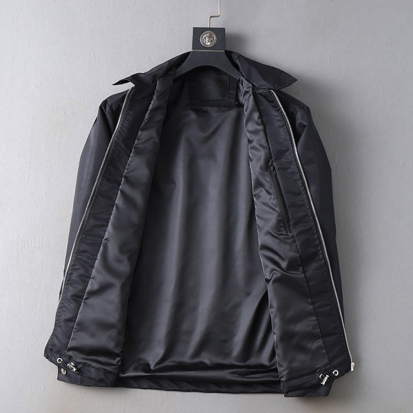 ブランドジャケット側面デザイン